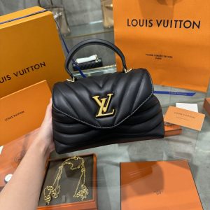 Louis Vuitton LV Hold Me Handbag Black Like Auth 23x15x10cm
