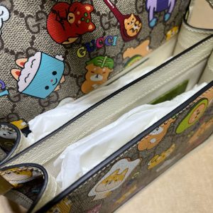 Túi Gucci Interlocking G Animal Printed Mini Carnation Shoulder Bag (9)
