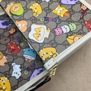 Túi Gucci Interlocking G Animal Printed Mini Carnation Shoulder Bag (9)