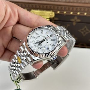 Đồng Hồ Rolex Rep 1:1 Sky Dweller 326934 Mặt Trắng Dây Jubilee 42mm