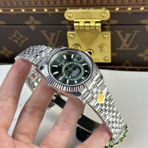 Đồng Hồ Rolex Rep 1:1 Sky Dweller 336934 Mặt Xanh Lá Dây Jubilee 42mm