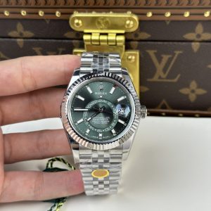 Đồng Hồ Rolex Rep 1:1 Sky Dweller 336934 Mặt Xanh Lá Dây Jubilee 42mm