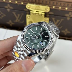 Đồng Hồ Rolex Rep 1:1 Sky Dweller 336934 Mặt Xanh Lá Dây Jubilee 42mm