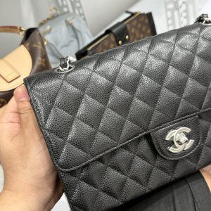 Túi Xách Chanel Classic Nữ Màu Đen Khoá Bạc Siêu Cấp 25cm (2)