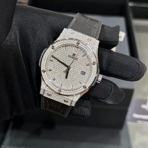 Đồng Hồ Hublot Classic Fusion Replica 11 Đính Full Kim Cương Moissanite 42mm (2)