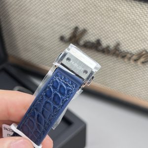 Đồng Hồ Hublot Classic Fussion Chế Tác Kim Cương Moissanite Nữ Màu Xanh Blue 33mm (2)