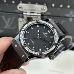 Đồng Hồ Hublot Rep 11 Classic Fusion Ceramic Đính Đá Swarovski Tinh Chỉnh 42mm (1)