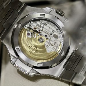Đồng Hồ Patek Philippe Nautilus 5719 Đính Full Kim Cương Nhân Tạo Moissanite 40mm (1)