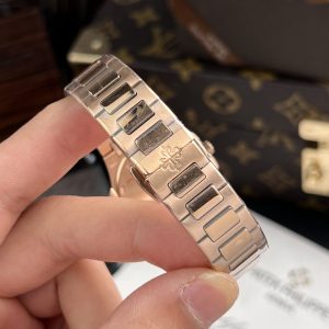 Đồng Hồ Patek Philippe Nautilus 7010 Replica 11 Nữ Mặt Trắng GR Factory 32mm (2)