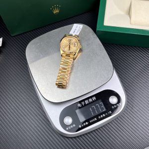 Đồng Hồ Rolex Chế Tác Day-Date Cọc Số Đá Baguette Bọc Vàng Thật Trọng Lượng 177gram GM Factory 40mm (1)