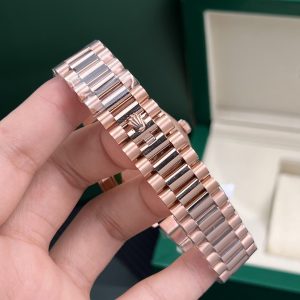 Đồng Hồ Rolex Rep 11 Day-Date Cọc Số La Mã Bọc Vàng 18K Trọng Lượng 175gram GMF 40mm (2)