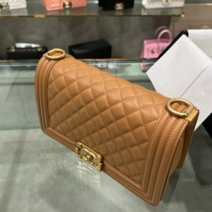 Túi Xách Chanel Boy Medium Like Auth Nữ Màu Nâu Khoá Vàng 25cm (2)