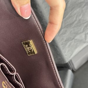Túi Xách Chanel Classic Replica Cao Cấp Chất Da Hạt Khoá Vàng 25cm (2)
