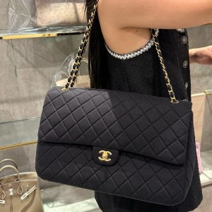 Túi Xách Chanel Replica 11 Nữ Màu Đen Khoá Vàng 40x26x12cm (2)