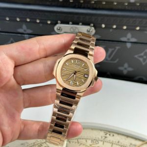 Đồng Hồ Patek Philippe Nữ Màu Vàng Hồng Máy Pin Nautilus 7010 32mm (7)