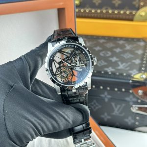 Đồng Hồ Roger Dubuis Chế Tác Excalibur Skeleton RDDBEX0393 BBR 42mm (8)