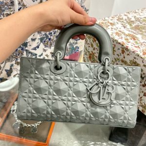 Túi Xách Dior D-Joy Like Auth Màu Xám Hoạ Tiết Kim Cương 26cm (2)