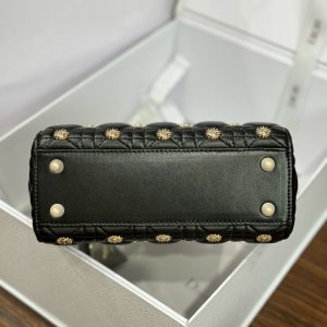 Túi Xách Dior Lady Like Auth Nữ Màu Đen Hoạ Tiết Ông Mặt Trời 20cm (2)