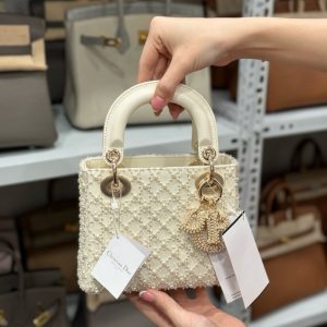 Túi Xách Dior Lady Nữ Màu Trắng Đính Ngọc Trai Like Auth 17cm (2)