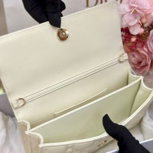 Túi Xách Nữ Dior Woc Màu Trắng Khoá Mạ Vàng Hồng Siêu Cấp 21×11.5×4 (2)