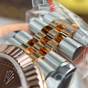 Đồng Hồ Bọc Vàng Rolex DateJust Mặt Số Chocolate Đính Đá Nhà Máy GM V5 41mm (7)