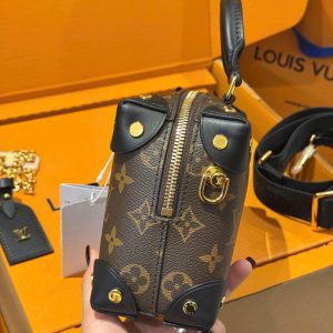 Túi Xách Louis Vuitton LV Petite Malle Aouple Siêu Cấp Hoạ Tiết Monogram 20x14x7,5cm (2)