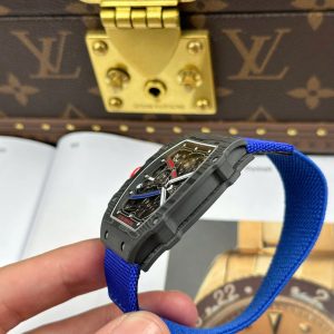 Đồng Hồ Richard Mille Chế Tác RM67-02 Vỏ Carbon Siêu Mỏng Trọng Lượng 37 Grams Siêu Nhẹ 38.7×47 (2)