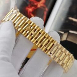 Đồng Hồ Rolex Day-Date Độ Ruby Đỏ + Kim Cương Moissanite Bọc Vàng Thật GMF 40mm (2)