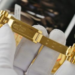 Đồng Hồ Rolex Day-Date Độ Ruby Đỏ + Kim Cương Moissanite Bọc Vàng Thật GMF 40mm (2)