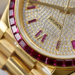 Đồng Hồ Rolex Day-Date Độ Ruby Đỏ + Kim Cương Moissanite Bọc Vàng Thật GMF 40mm (2)