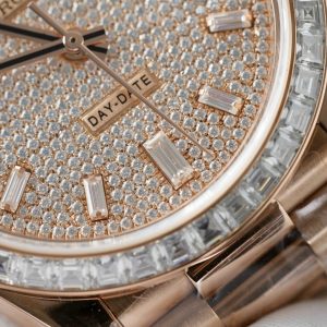 Đồng Hồ Rolex Day-Date Chế Tác Bọc Vàng Hồng 18K + Kim Cương Moissanite Baguette GMF 40mm (2)