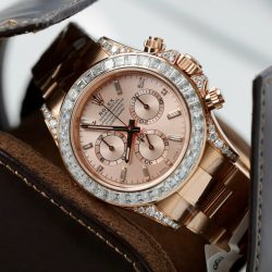 Đồng Hồ Rolex Daytona 126595TBR Chế Tác Bọc Vàng Đính Kim Cương Moissanite Baguette 40mm (2)