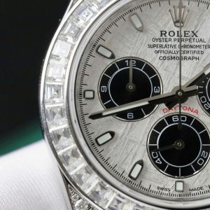 Đồng Hồ Rolex Daytona Chế Tác Mặt Thiên Thạch Độ Kim Cương Moissanite Baguette 40mm (2)