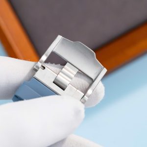 Đồng Hồ Audemars Piguet Royal Oak Offshore 15605SK Viền Cao Su Xanh Replica Cao Cấp 43mm (2)