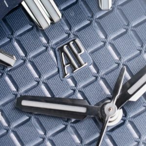 Đồng Hồ Audemars Piguet Royal Oak Offshore 15605SK Viền Cao Su Xanh Replica Cao Cấp 43mm (2)