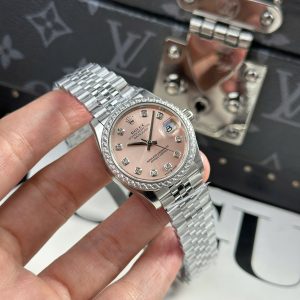 Đồng Hồ Nữ Rolex DateJust Rep 11 Cao Cấp Mặt Hồng Cọc Số Đá Nhà Máy THB 31mm (2)