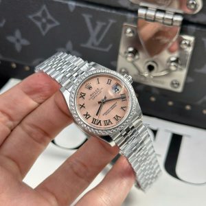 Đồng Hồ Nữ Rolex DateJust Replica 11 Mặt Hồng Viền Đính Đá Nhà Máy THB 31mm (2)