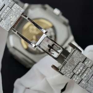 Đồng Hồ Patek Philippe Cubitus 5821 Mặt Nâu Đính Full Kim Cương Moissanite Hong Kong 45mm (7)