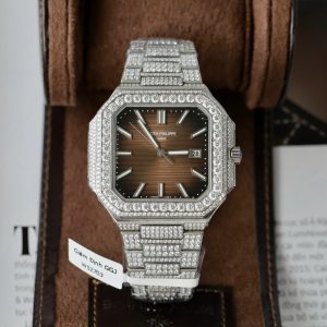 Đồng Hồ Patek Philippe Cubitus 5821 Mặt Nâu Đính Full Kim Cương Moissanite Hong Kong 45mm (7)