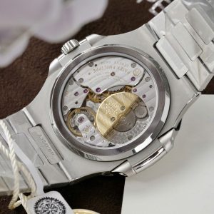 Đồng Hồ Patek Philippe Nautilus 5724G Chế Tác Mặt Tinh Chỉnh + Kim Cương Moissanite Baguette 40mm (2)
