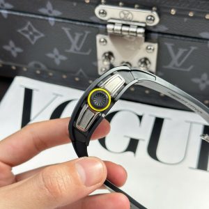 Đồng Hồ Richard Mille Rep 11 RM61-01 Manual Winding Yohan Blake Vỏ Gốm Đen ZF 42.7×50 (2)