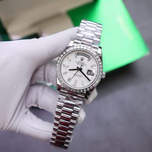 Đồng Hồ Rolex Day-Date Chế Tác Mặt Thiên Thạch Cọc Số + Viền Độ Kim Cương Moissanite Baguette 40mm (2)