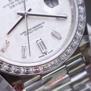Đồng Hồ Rolex Day-Date Chế Tác Mặt Thiên Thạch Cọc Số + Viền Độ Kim Cương Moissanite Baguette 40mm (2)