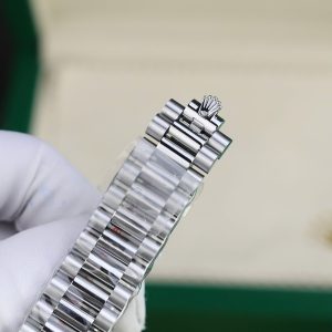 Đồng Hồ Rolex Day-Date Cọc Số 7 Màu Chế Tác Đính Kim Cương Moissanite GMF 40mm (2)