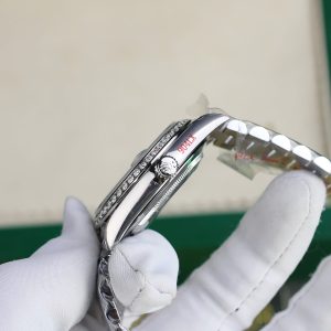 Đồng Hồ Rolex Day-Date Cọc Số 7 Màu Chế Tác Đính Kim Cương Moissanite GMF 40mm (2)