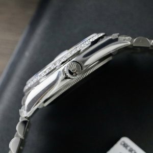 Đồng Hồ Rolex Day-Date Mặt MOP Chế Tác Đính Kim Cương Moissanite 36mm (2)