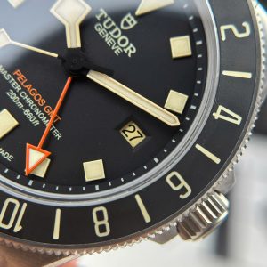 Đồng Hồ Tudor Chế Tác Pelagos FXD GMT Nam Mặt Đen Nhà Máy M+ 42mm (2)