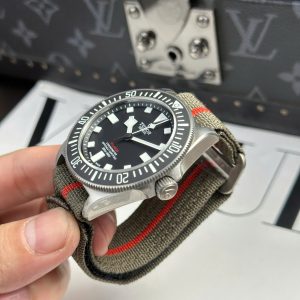 Đồng Hồ Tudor Chế Tác Pelagos FXD Mặt Đen Máy Cơ Tự Động Nhà Máy M+ 42mm (2)