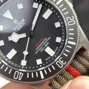 Đồng Hồ Tudor Chế Tác Pelagos FXD Mặt Đen Máy Cơ Tự Động Nhà Máy M+ 42mm (2)