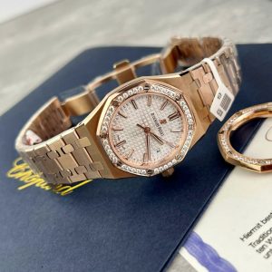 Đồng Hồ Audemars Piguet Royal Oak Chế Tác Vành Đính Moissanite Hong Kong 34mm (2)